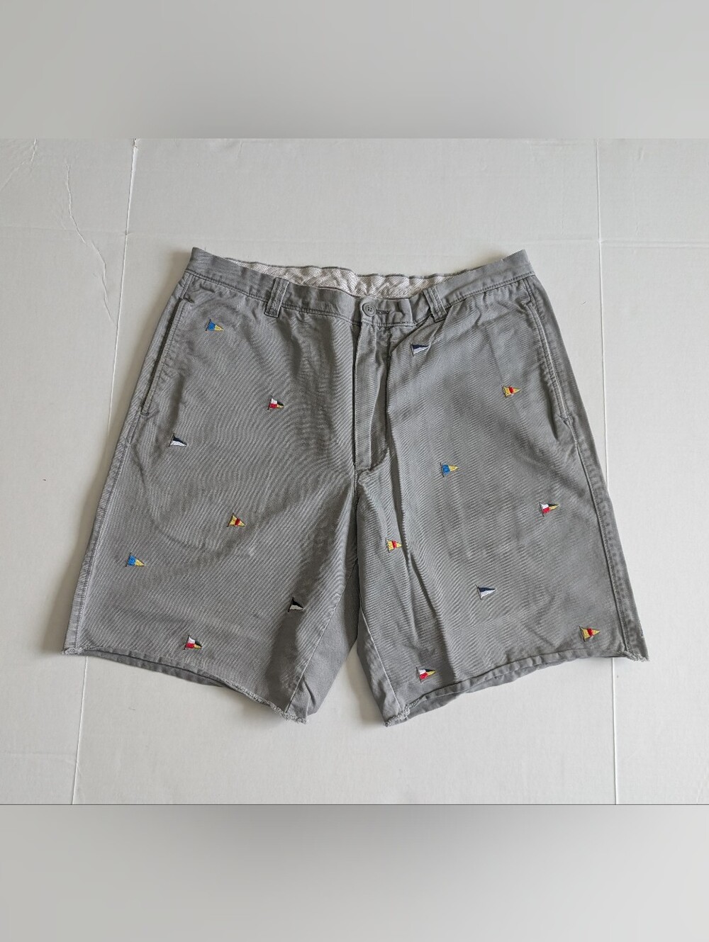 J. Crew Flat Front Nautical Sailing Flags Destroyed Prep Khaki Shorts - Men's 36
